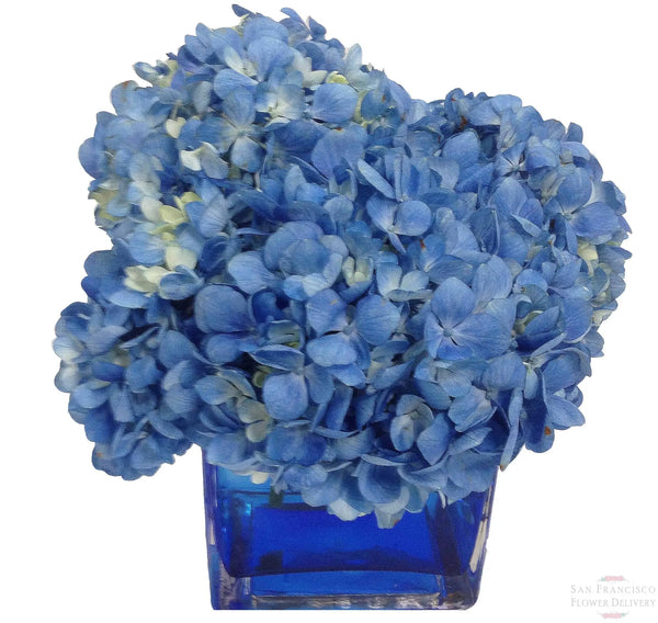 Simply Summer Blues Flower Arrangement
