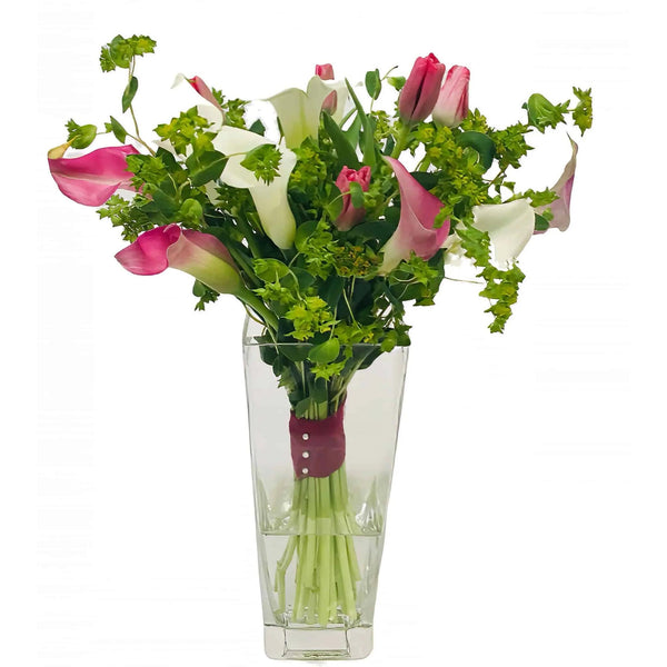 Perle Dentellare Flower Arrangement
